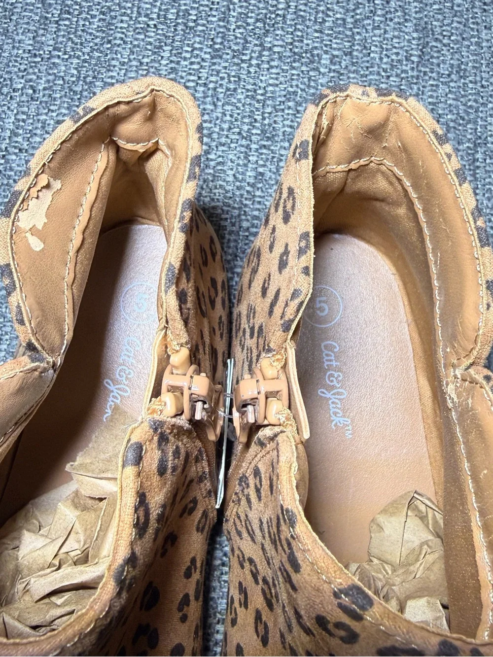 Cat & Jack Opal Leopard Print Ankle Booties Big Girl size 5